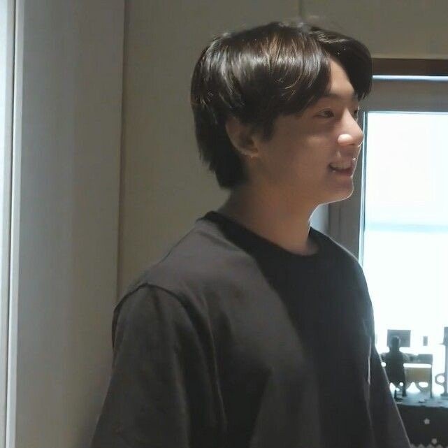 skararmyaus's tweet photo. Un mini au #kookvau #kooktaeau —friends to lovers

T’h esta enamorado de su mejor amigo desde que es un adolescente y un día sin pensar hace algo que lo lleva a confesar sus sentimientos por J’k https://t.co/lZuafLqYwn