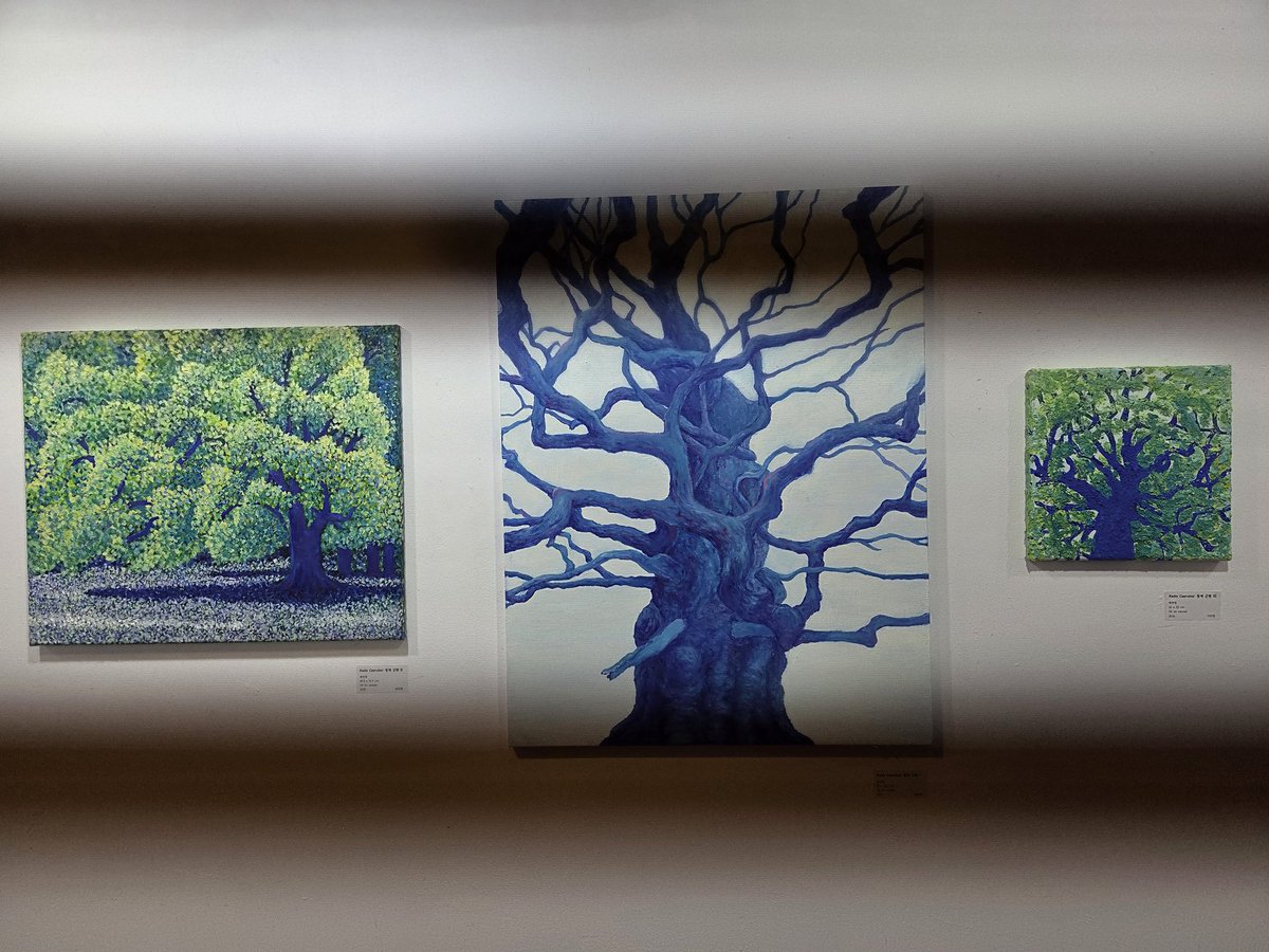 SIM_Moby tweet media