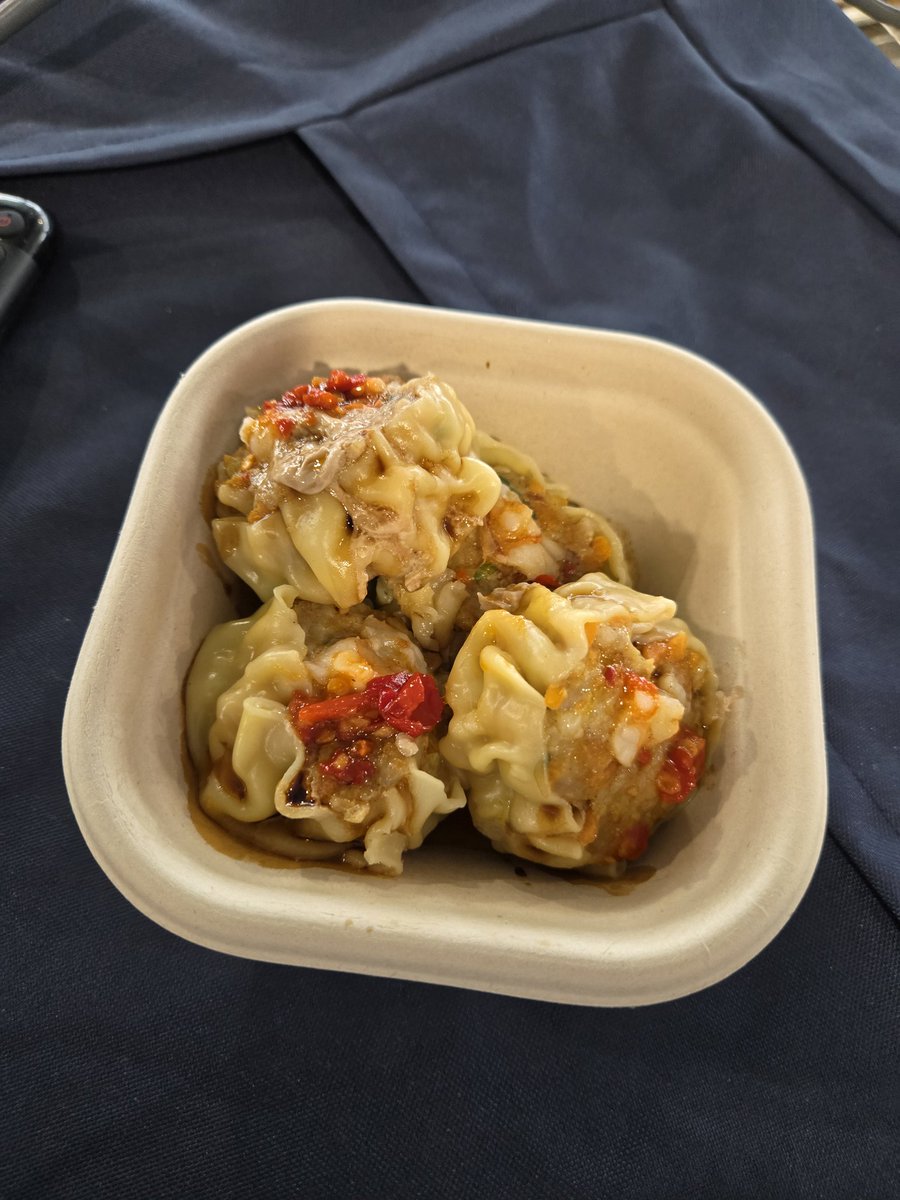 Natalie Hinkley tweet media