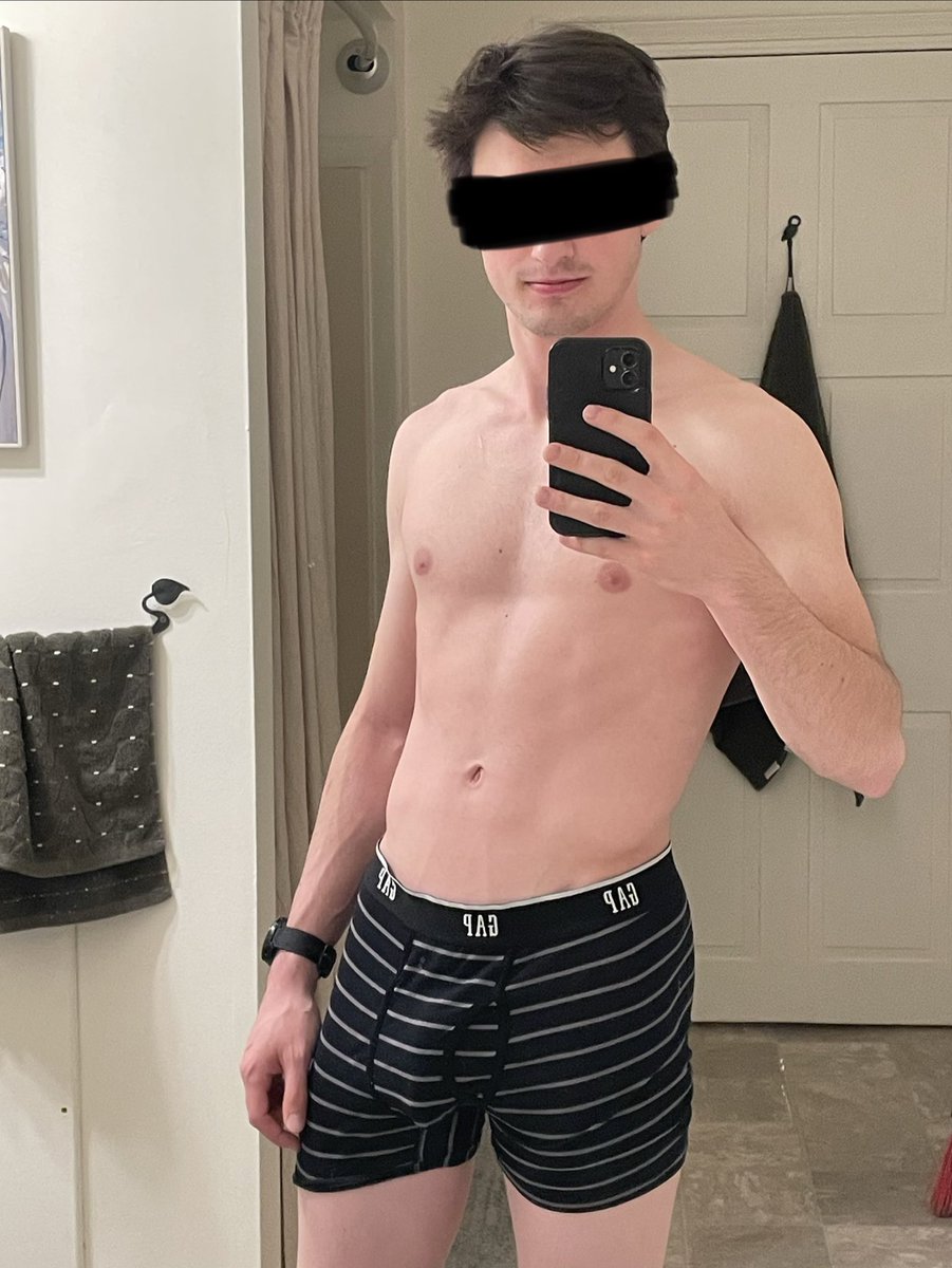 MartinSadie69's tweet photo. Late night post
#twinkbody #slimguy #smoothboy #softtwink #boyish #gaytwink https://t.co/OAXl3iklO7