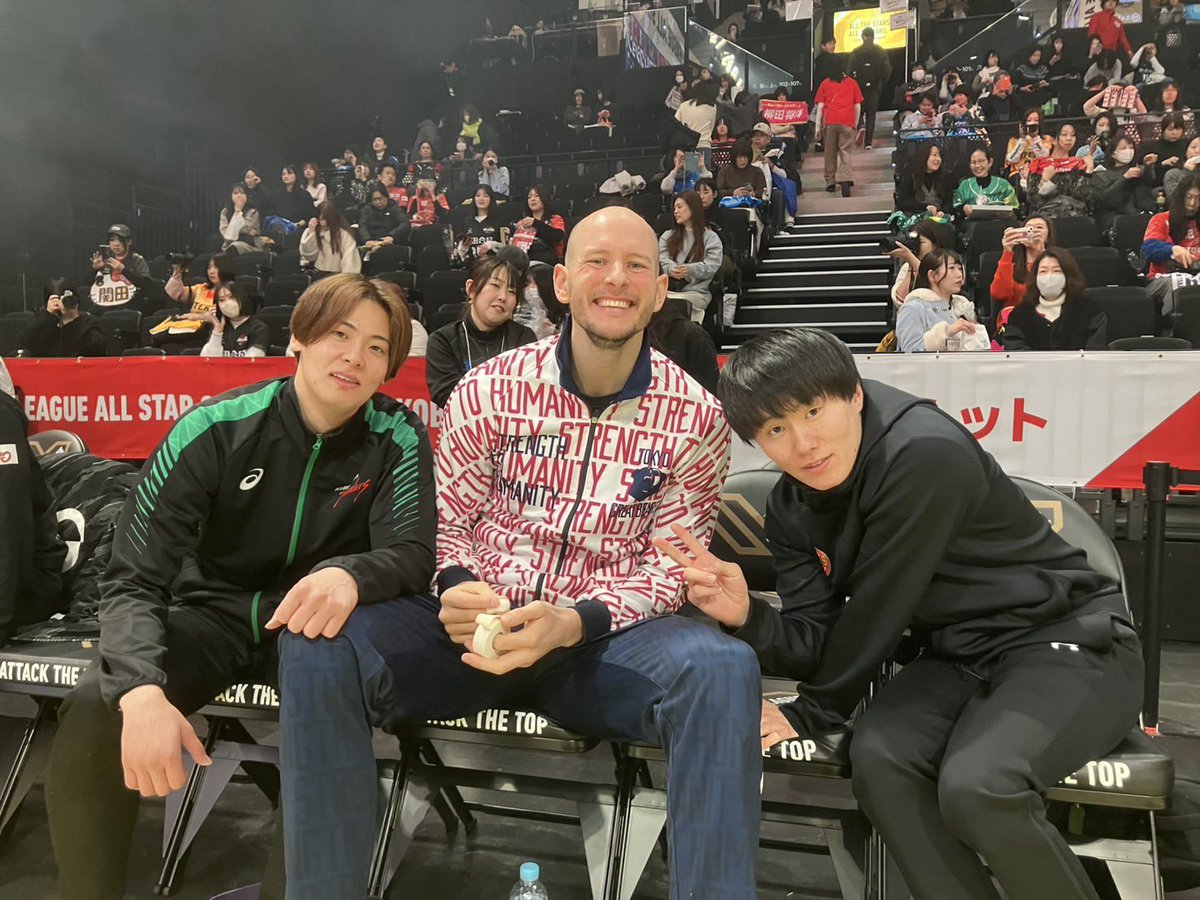 #エムット_SVリーグオールスター

ウルドファミリー🐺🐶✨

#ウルフドッグス名古屋
#wolfdogsnagoya