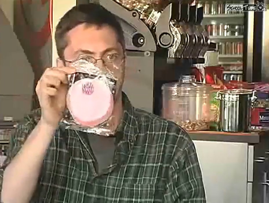 KirbyCheatFurby's tweet image. i remember someone at valve talking about the snack bar there having "the big pink cookie" and saying that it's 7000 calories per cookie