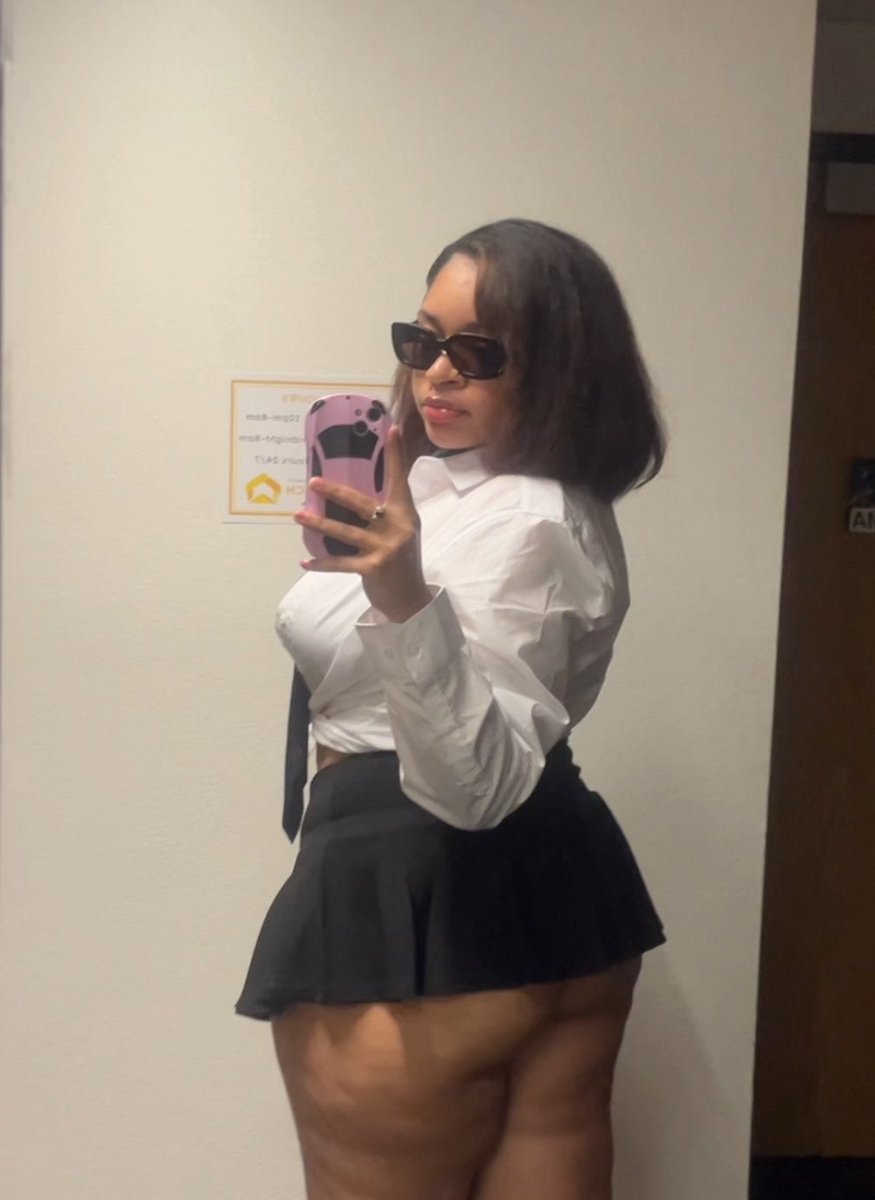 babystackzm's tweet photo. mean bidness https://t.co/wG3SPeXj5n