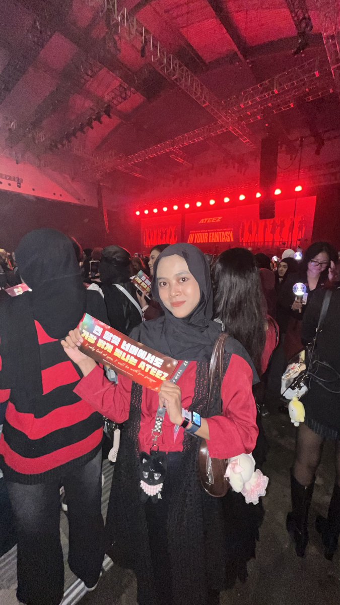 nins 🦊 // rest tweet media