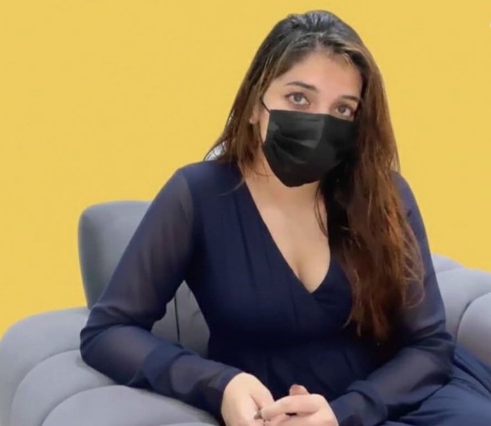 گرلز گھوڑی بننے کی عمر میں برتن دھو رہی ہےاور بوائے لینے کی عمر میں ہلا کر گزارا کر رہے ہیں
#sarakhan #sarakhanviral #sarakhanofficial #sarakhan2026 #viral #TrendingNow