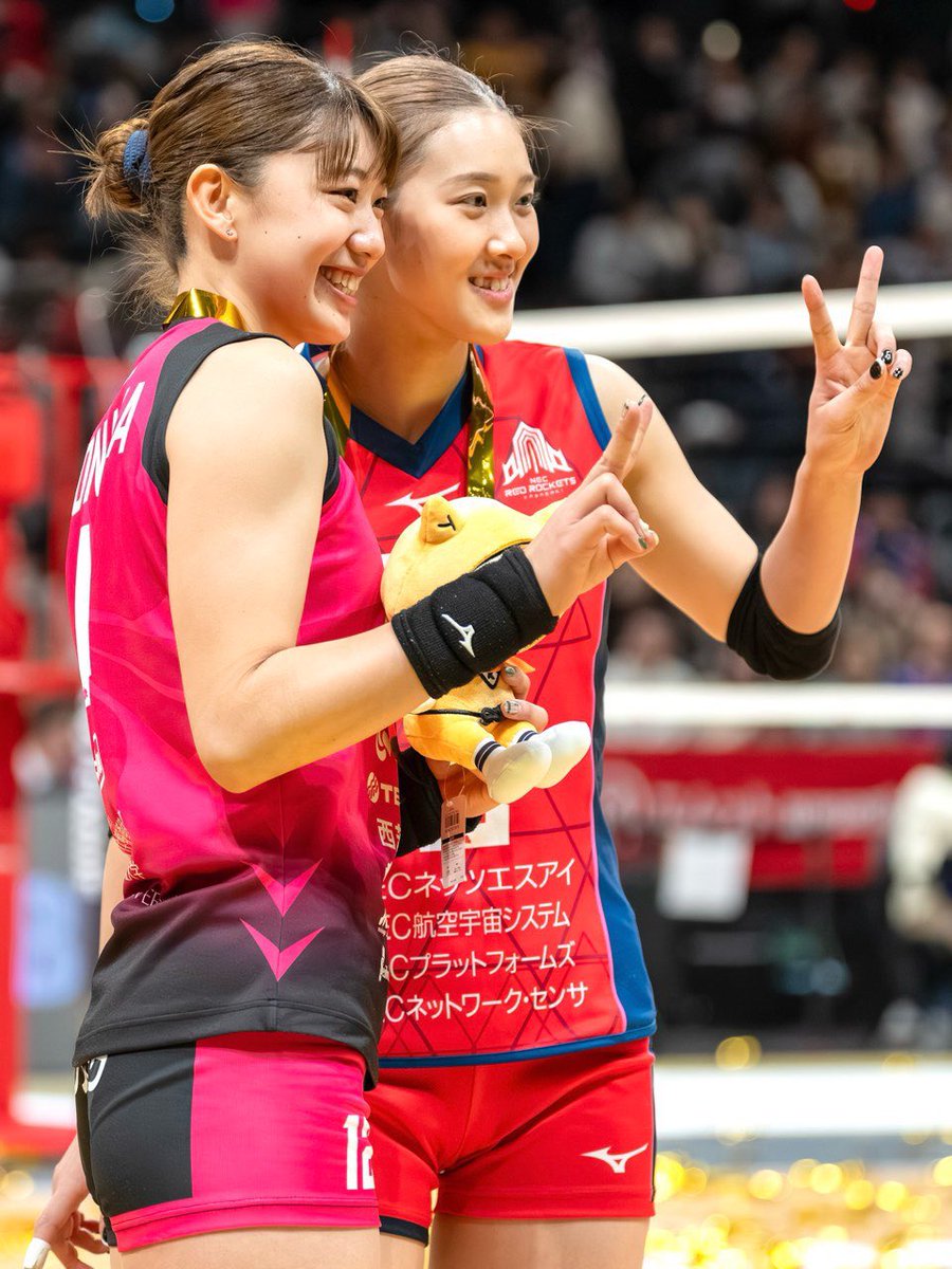 TEAM YOSHINOのTOP2🌟 強くてかわいいOH きれいなネイルで✌️ #野中