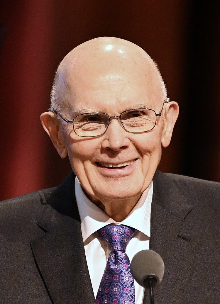 3 keys to unlocking the words of President Oaks👇

President Dallin H Oaks was a lawyer, law professor, university president, and justice on the Utah Supreme Court.

With a legal background such as his, he is a prolific writer. But his writing is of a unique style. If you look at