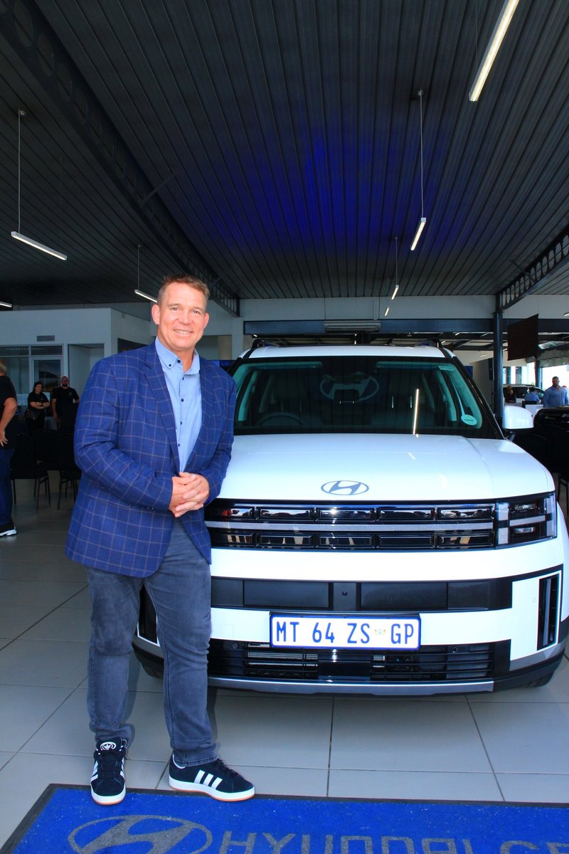 JohnSmit123's tweet photo. The start of an exciting partnership with @HyundaiSA that doesn’t just put me behind their wheel but offers solutions to our businesses fleet and gives our @barneysarmy111 an extra helping hand https://t.co/xRrCgxxfNZ
