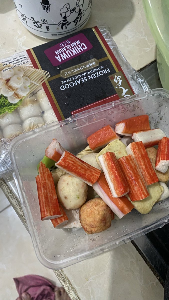 Lagi bikin tomyum… inget Putri tomyumnya dia enaaaaqqqq. 🥹