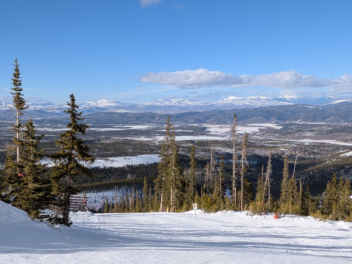 今天到科羅拉多的 Winter Park Ski Resort，天氣好的時候真的很漂亮