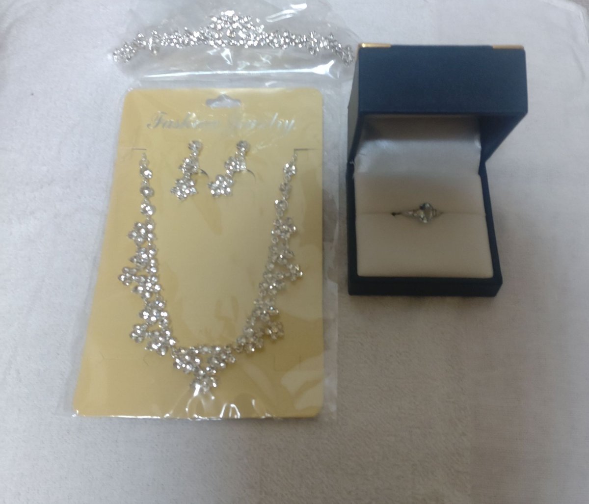 我が家の舞のために購入したアクセサリー届きました😊
気に入ってもらえるかな🤭
