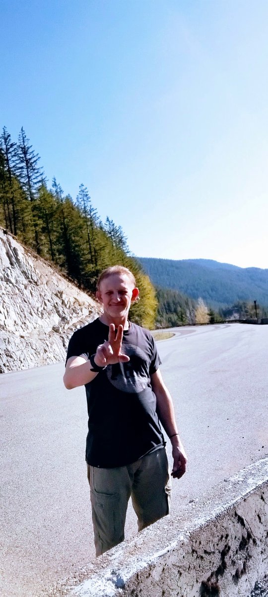 bjhowse77's tweet image. What's up everyone... Hope you are having a good weekend... ❤️👋🏼✌🏼💯