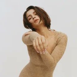 chholekulchhe's tweet photo. woman attractor alia bhatt we love you https://t.co/2IPaP0PIxU