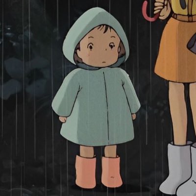 #NewProfilePic She’s soooooo tiny and cute 😭😭😭😭😭 my kid😭😭😭😭😭😭😭😭