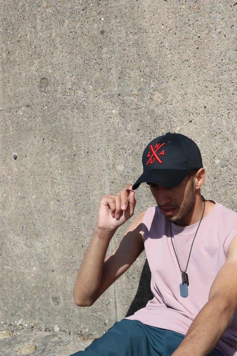 HAUL_CLOTHING's tweet photo. Haul hats Available at https://t.co/uJ7Qyqu9DS https://t.co/dLiSVoTuVl