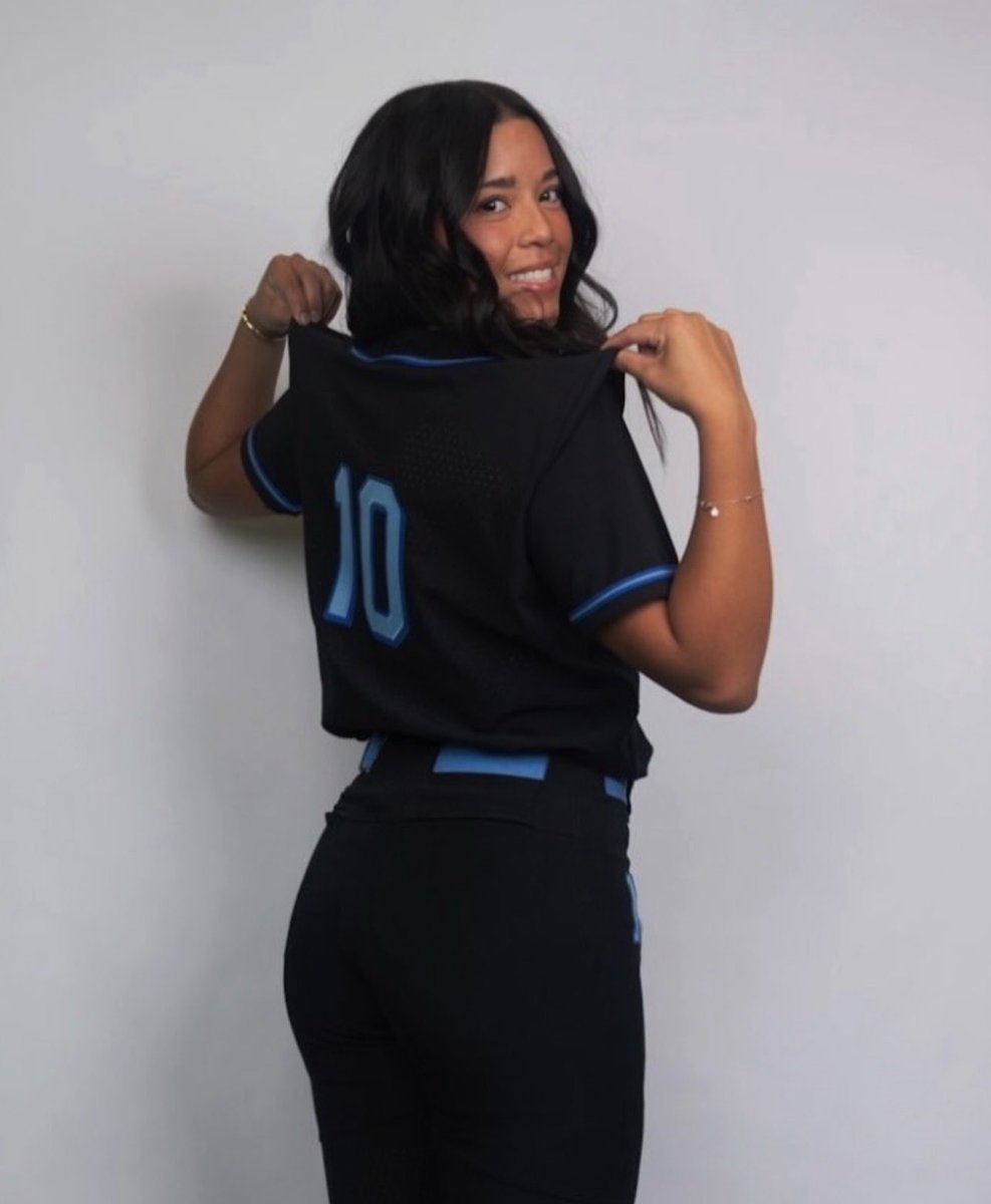 Sasha Pham tweet media