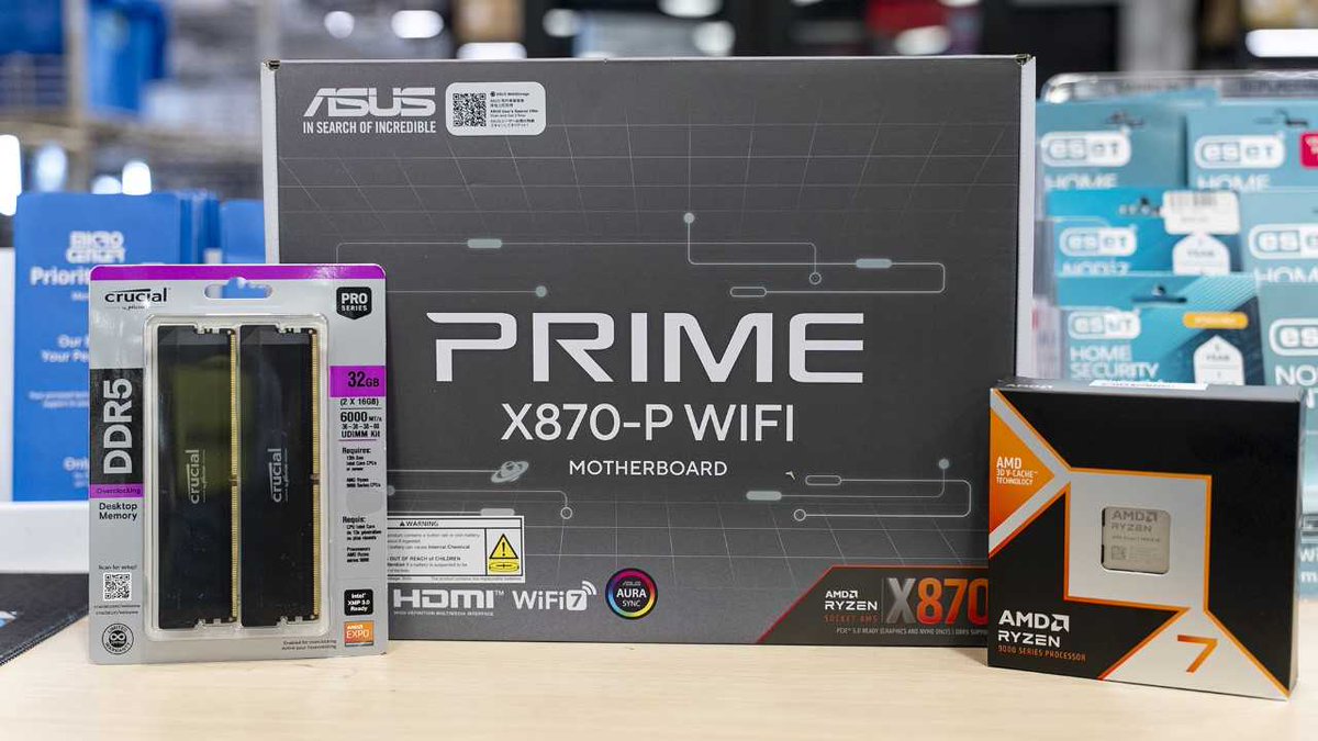 Micro Center tweet media