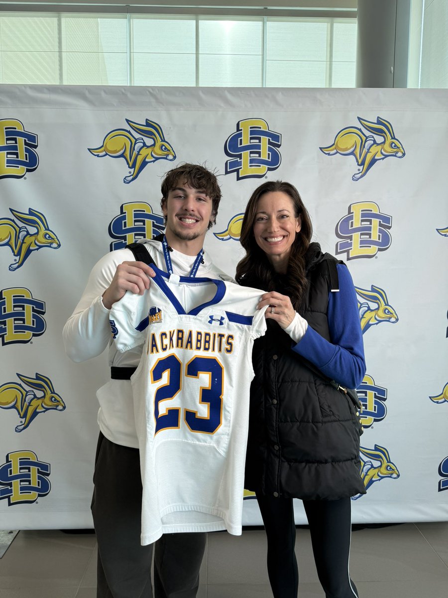 Thank you <a href="/CoachiJACK/">Coach IJack</a> , <a href="/Coach_D_Coop/">Deontae Cooper</a> , and <a href="/Coach_Bergy/">Brian Bergstrom</a> for the amazing conversation today. It was cool being able to get a deeper understanding of the behind the scenes while also learning about what life is like for player. It was great being able to listen to <a href="/CoachDtjackson/">Dan Jackson</a>