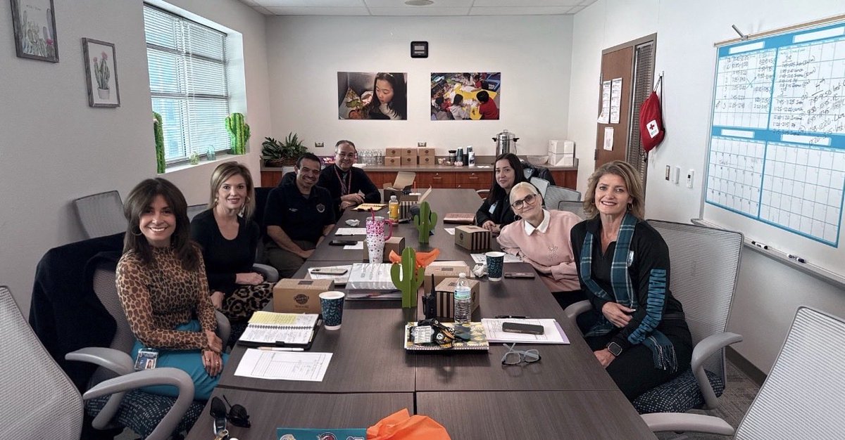 Rosa M. Chavez tweet media