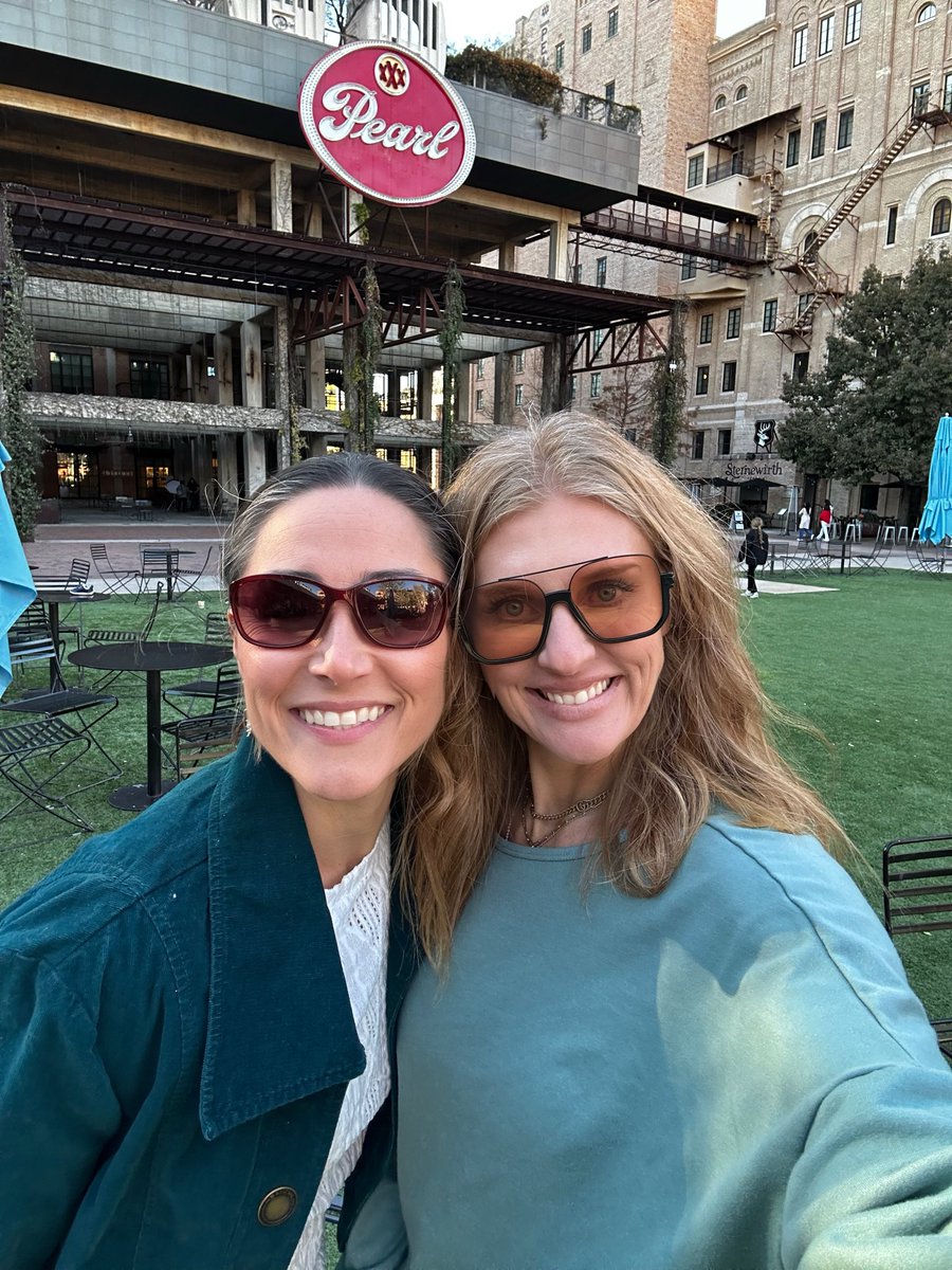 Jennifer White tweet media