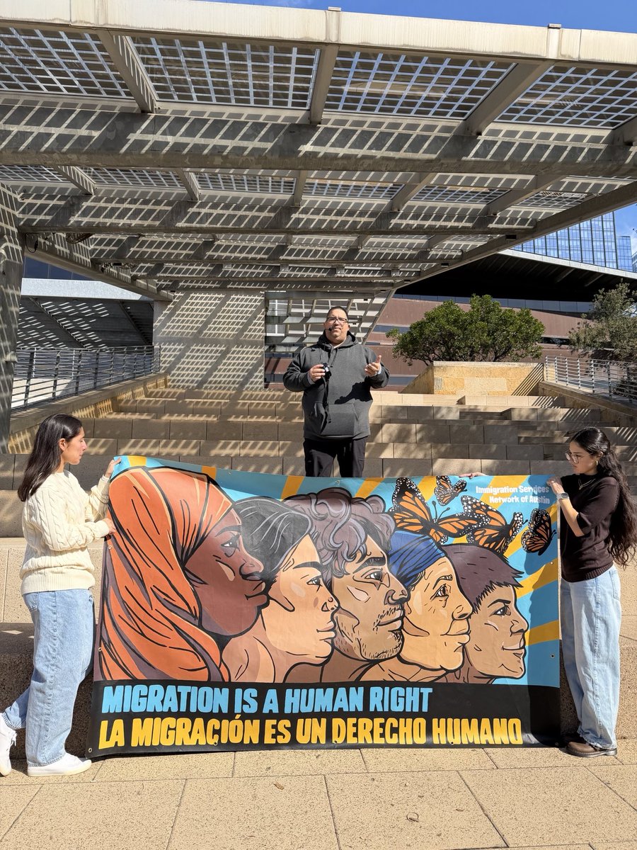 ChildDefender's tweet photo. This week at Austin City Hall, #CDFTexas stood with the Immigrant Services Network of Austin for a vigil in solidarity with detained children. Their message: end family detention. Watch @CBSAustin’s live stream of the event: https://t.co/qcvgyOz8KY https://t.co/Ap8kusYl3p