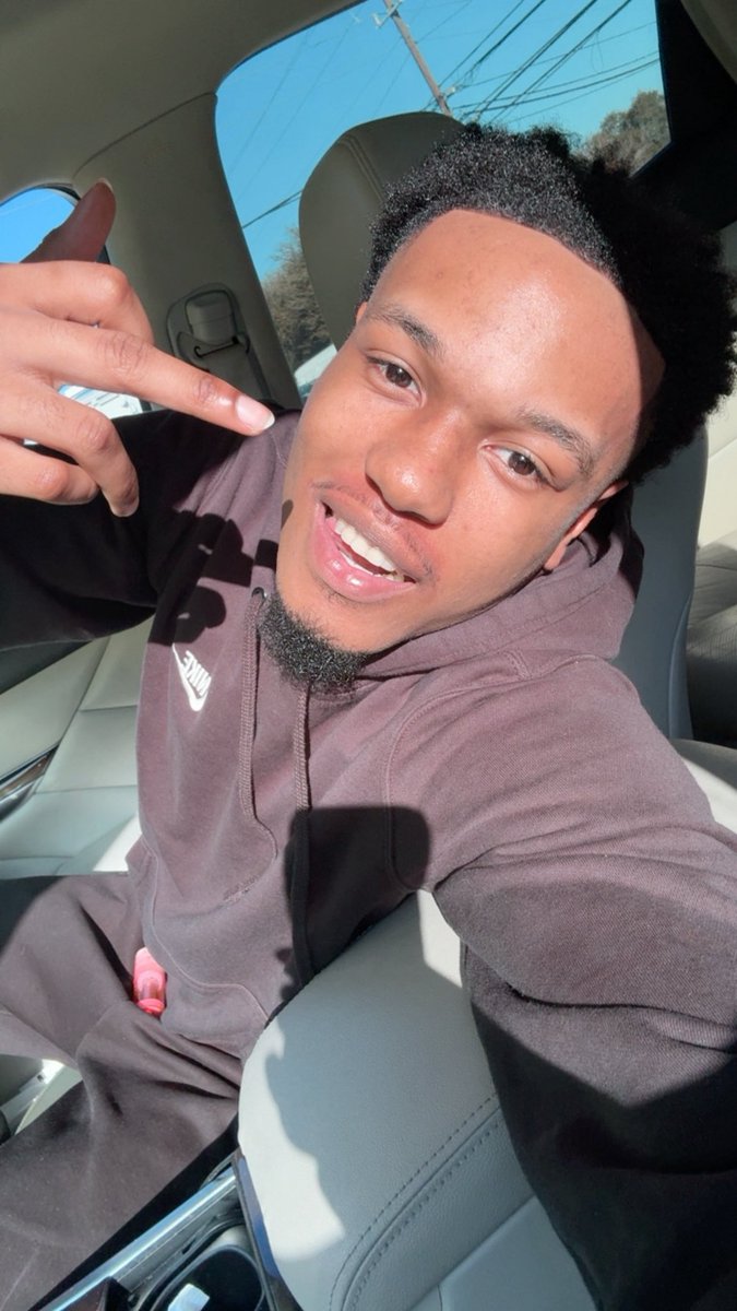 Tk🙂‍↕️ tweet media