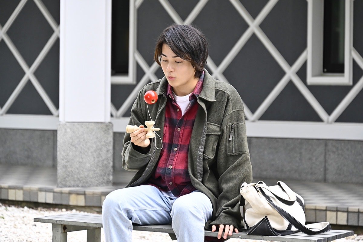 zeztz7toei's tweet image. #仮面ライダーゼッツ 
Case21  溢れる
【予告】youtu.be/R4BIKMPvGZw

複数人の夢主の深層心理を追うことになった莫。
その裏では仮面ライダーノクスとロードファイブ、ロードシックスの死闘が繰り広げられ…

#ゼッツ #ZEZTZ  
🔻Case20の振り返りはこちら
kamen-rider-official.com/zeztz/case21/