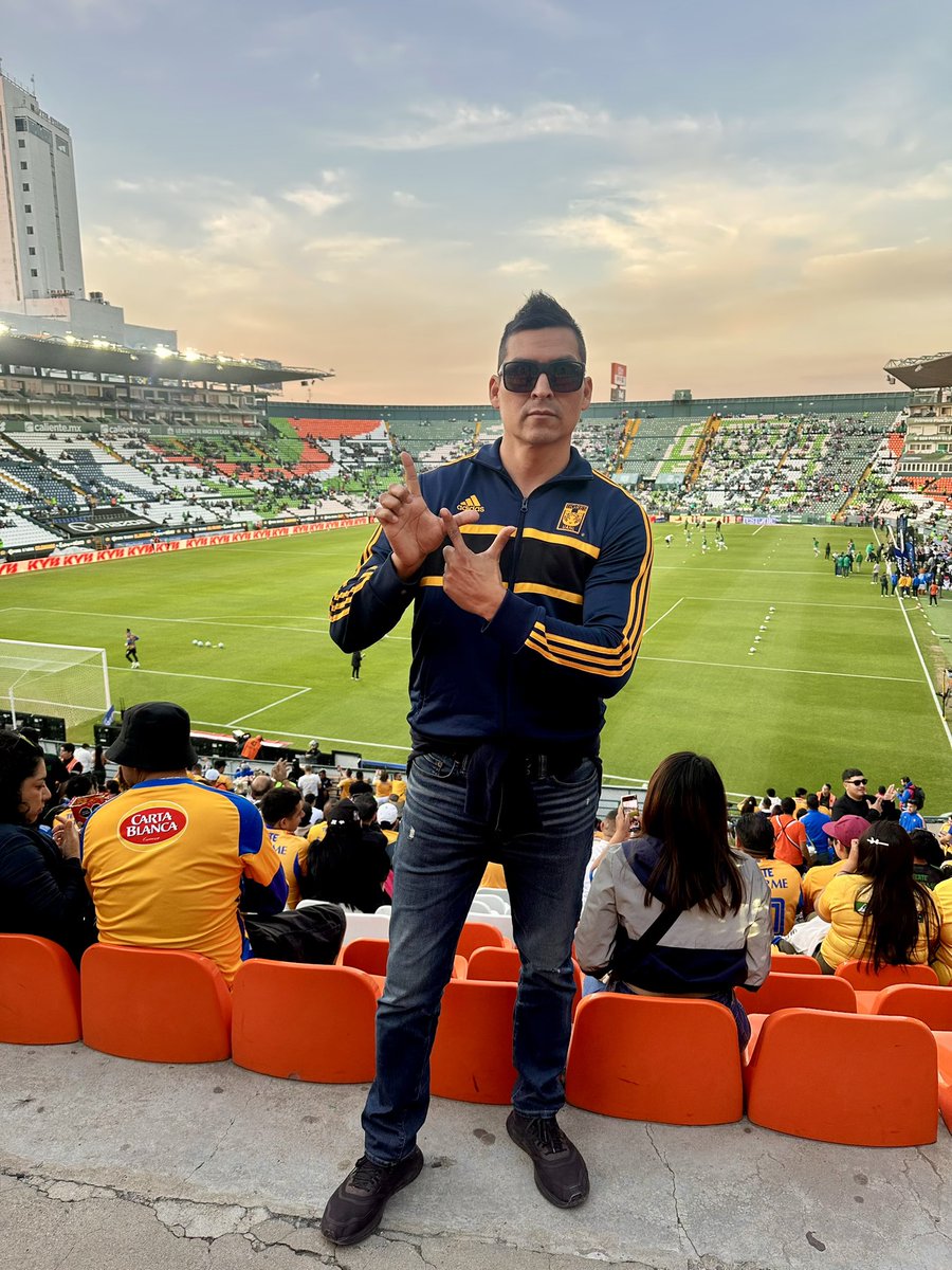Volveré siempre a verte por amor y porque así lo siento.
No importa en que cancha juguemos Tigres, te seguimos con el corazón 🇸🇪💪🇸🇪