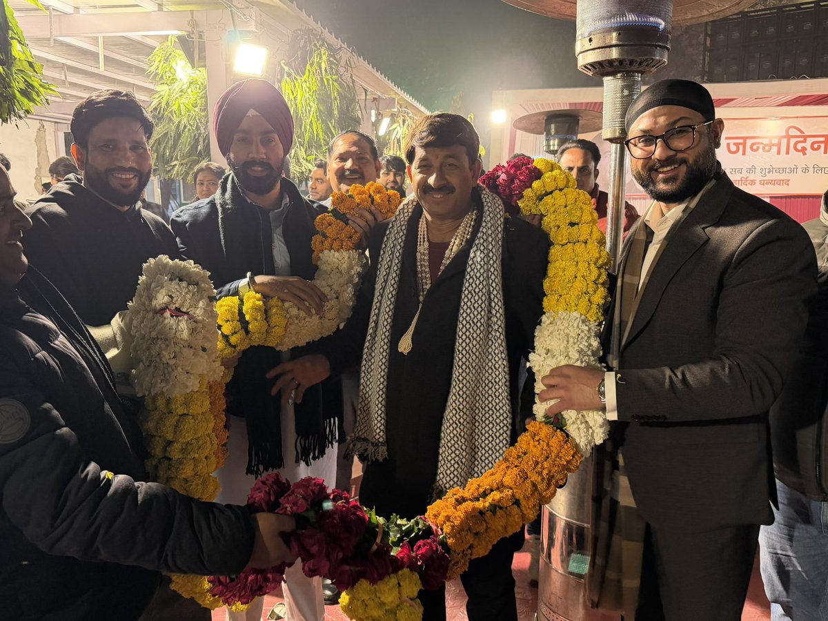SahilBindra's tweet photo. Happy Birthday to My Dearest Elder Brother @ManojTiwariMP Ji
Babaji Always Bless You Bhaiya✨😇🙏🏻 https://t.co/KV7oJ1e3ng