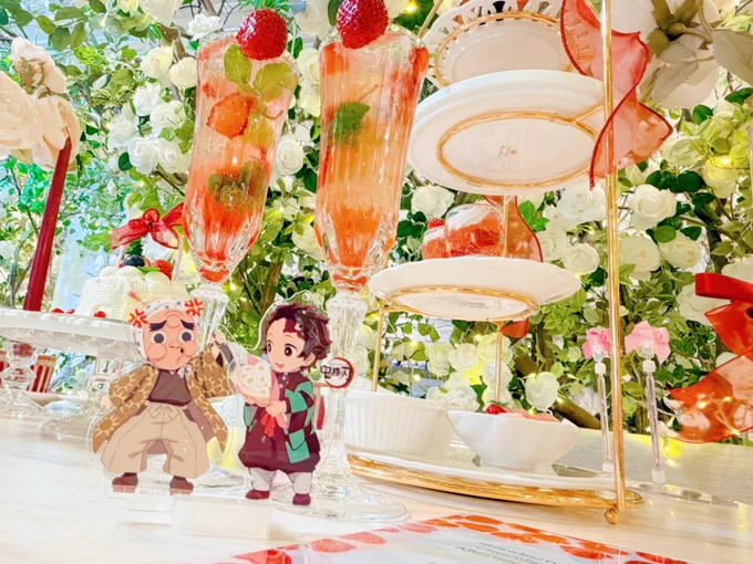 ちょうど一昨日炭蛍ちゃんの結婚式に参列したんですけど、とても素敵な空間でした末永くお幸せに! (副音声:のアフヌンに行ってきました可愛くて美味しかったです)