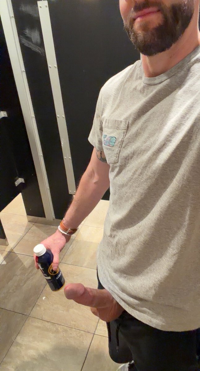 Let’s go get our workout in 💪🍆