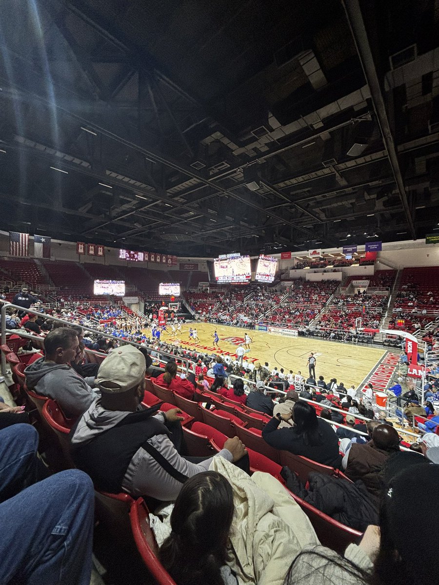 Aaron Ward tweet media