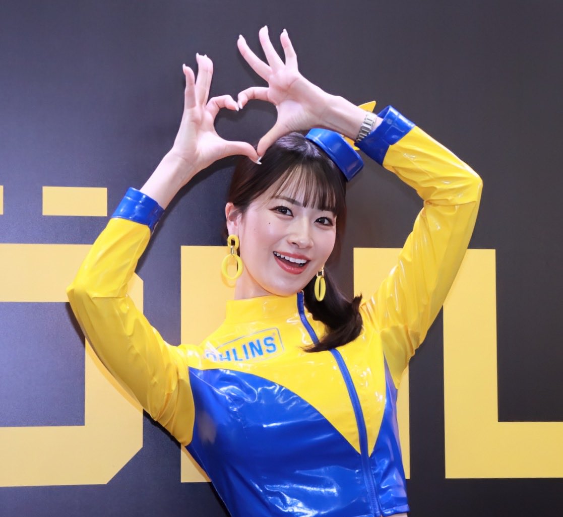 ゆりりん RT @audi_hiro: ゆりやん、輝いてる✨ #さかいゆりや さん @s2l02ls2