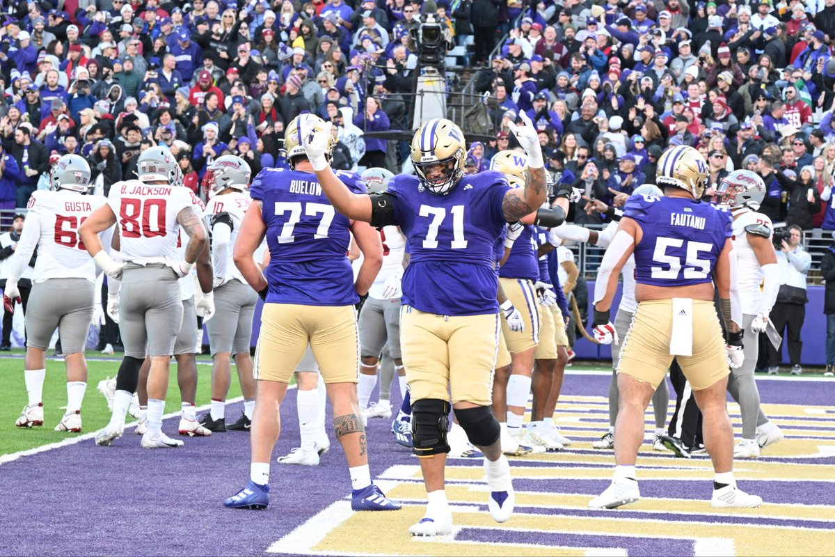 KylerHarden_09's tweet photo. AGTG! After a great conversation with @MichaelSwitzer I am blessed to say that I have received an offer from the University of Washington!! Excited to build relationships with the coaching staff! https://t.co/VcYNzyZMf9