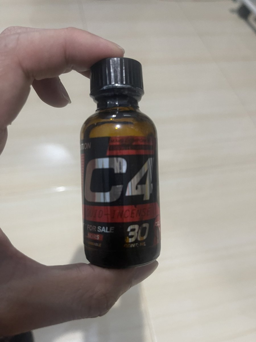 🍆💦 tweet media