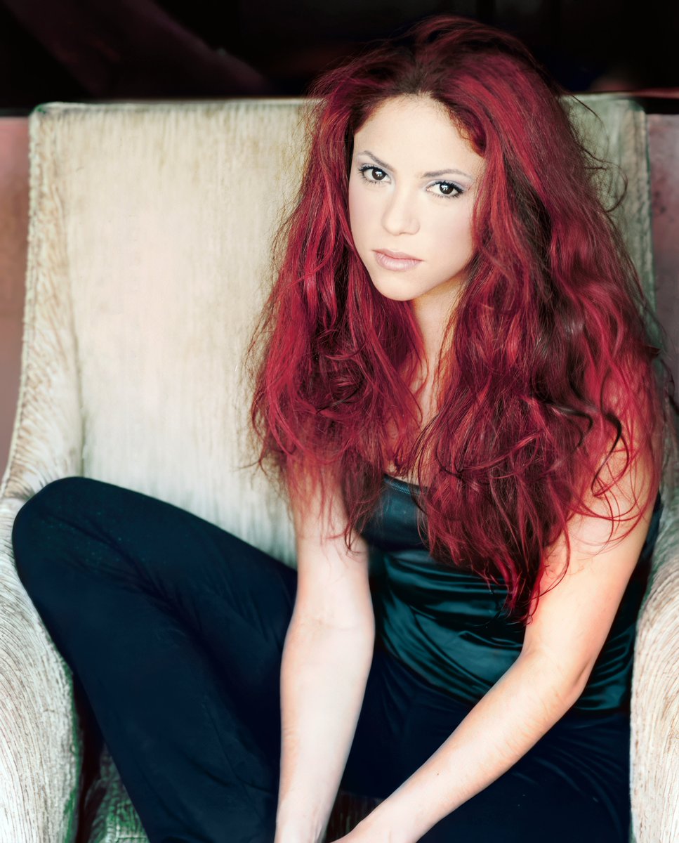 me_iam_vini's tweet image. 4K Shakira Greatest Hits (Grandes Exitos) Photoshoot #Shakira #GreatestHits #GrandesExitos #Photoshoot #4K