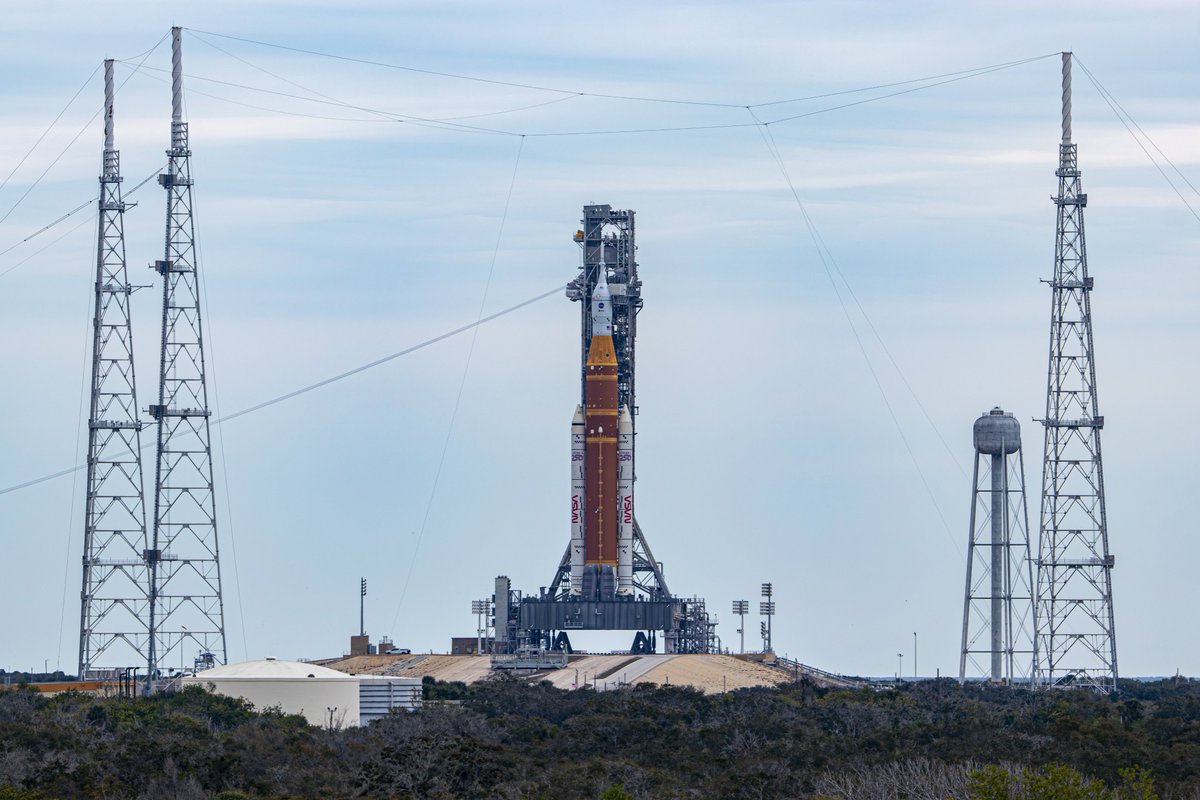 Took some photos of SLS while on a <a href="/ExploreSpaceKSC/">Kennedy Space Center Visitor Complex</a> explore tour, would highly recommend it for anyone while SLS is still on the pad.