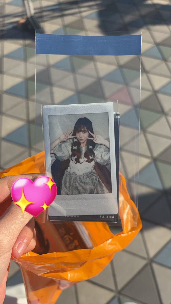 L1URA_trhk's tweet photo. ドーム 抽選会 D賞
【譲】画像仲川サイン、櫻井
【求】月足
仲川サイン⇔月足サインのみ
身内に代行をお願いしており、ドームにはいないため2/12Kアリ手渡し希望

#ふるっぱー交換 https://t.co/luriB1MPOl