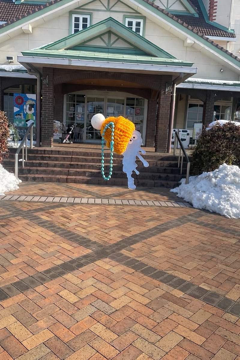 定期:暖かなニット帽🧶をかぶった、ゆるゆる感が可愛いニット帽