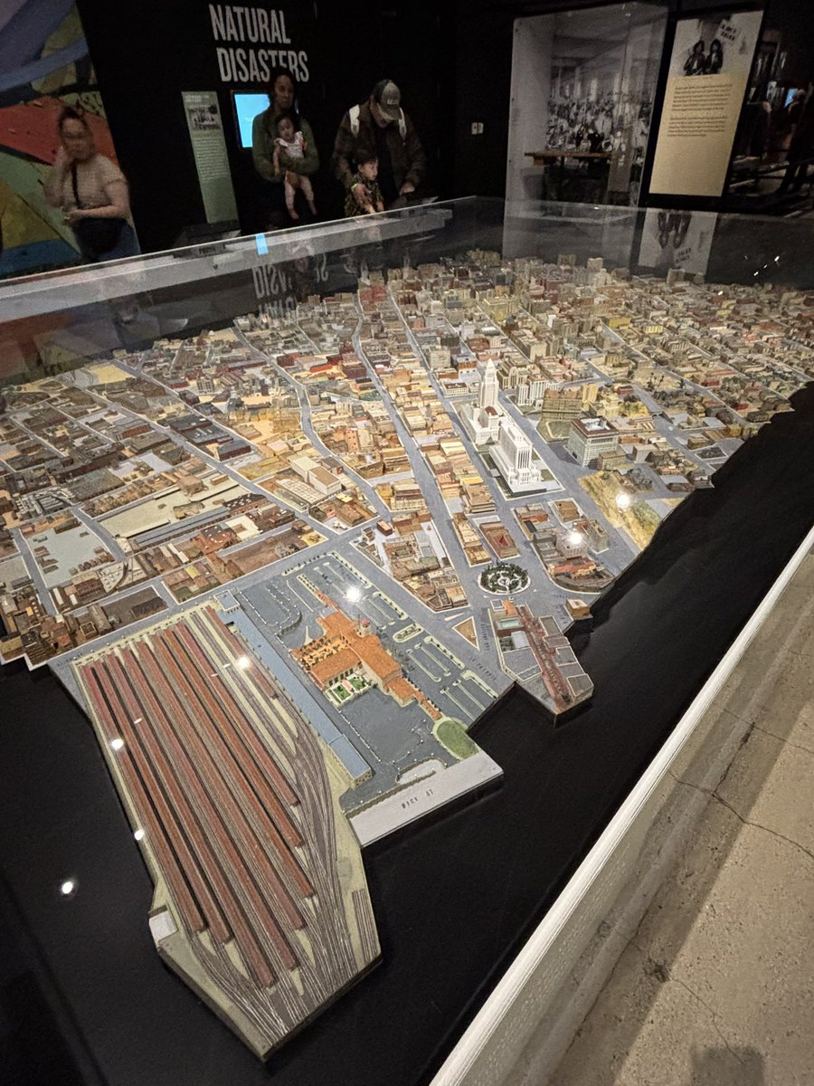 Ali Sapirman tweet media