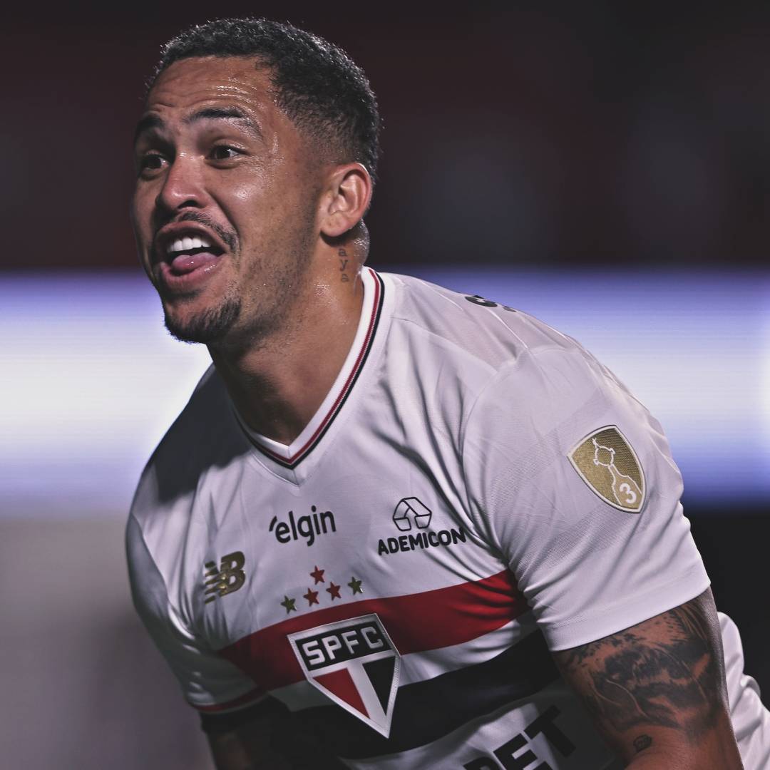Noite de Copa tweet media