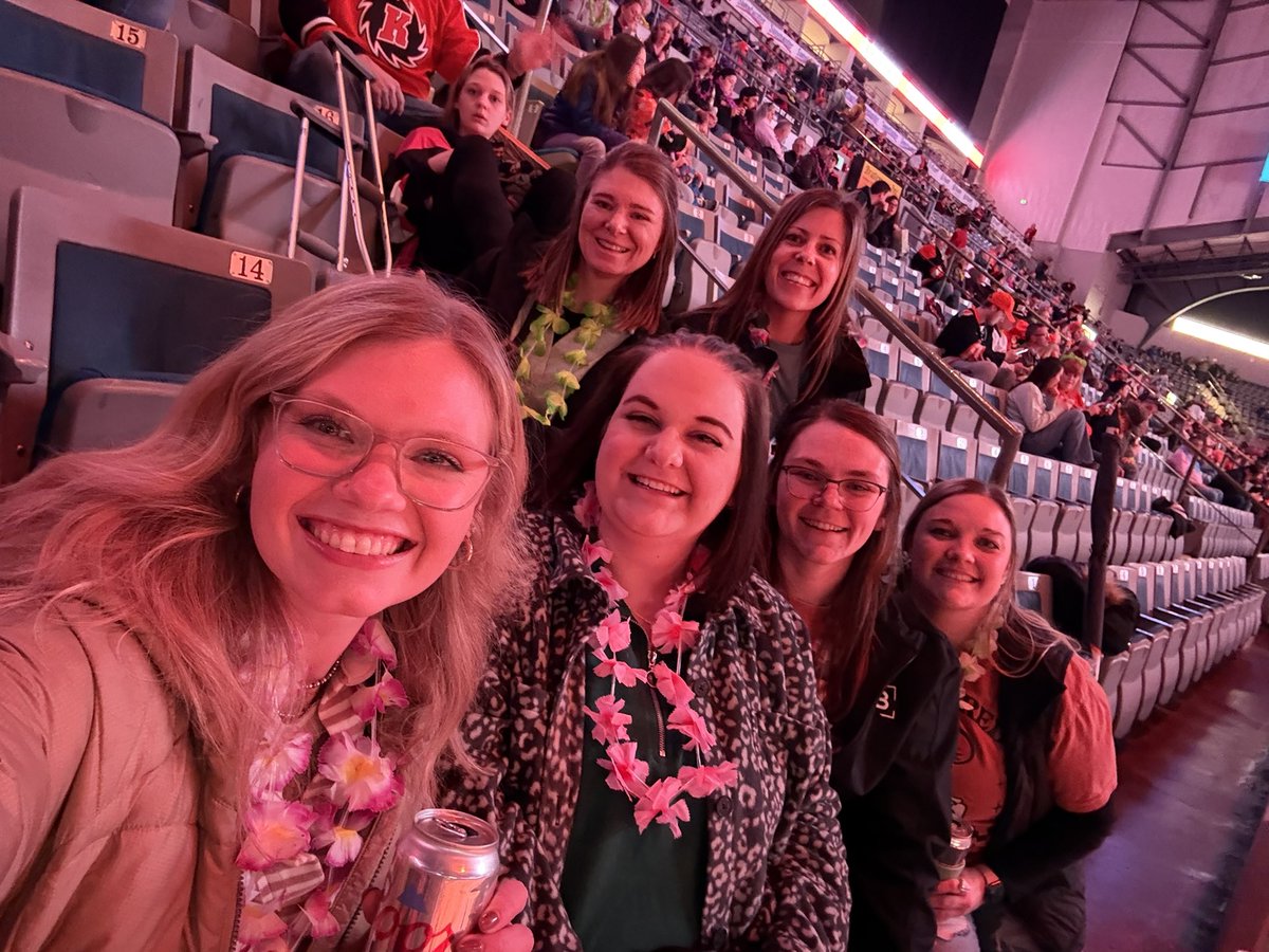 Allison Baker tweet media