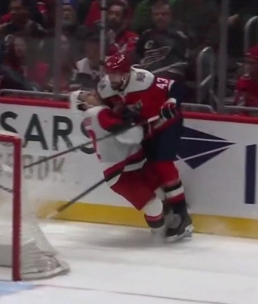 bee ᶦˢ ᵐᵒᵘʳⁿᶦⁿᵍ ᵈᵒʷᵈ tweet media