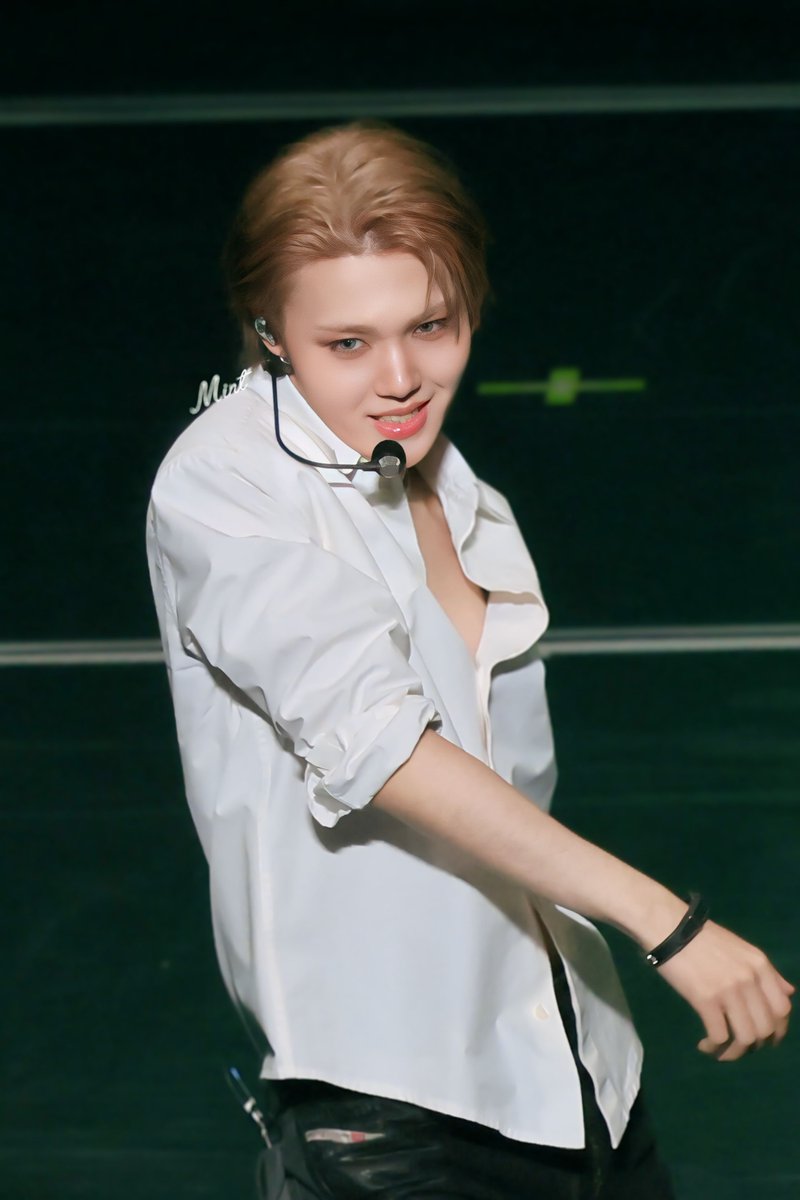 ꒰ঌ 𝑀𝐼𝑁𝑇 ໒꒱ tweet media