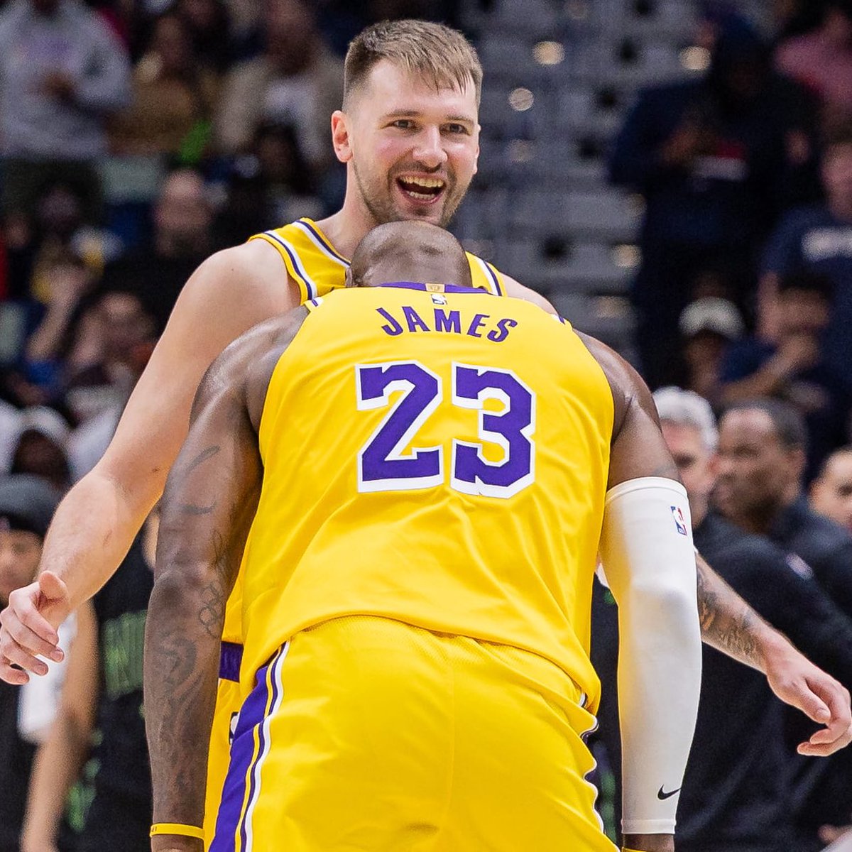 The only players in the NBA with 
350+ PTS, 100+ REB, 100+ AST in 2026:

👑 LeBron James
🪄 Luka Doncic

(via <a href="/BronMuse/">BronMuse</a>)