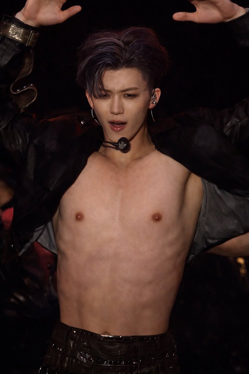 kink 🔞 tweet media