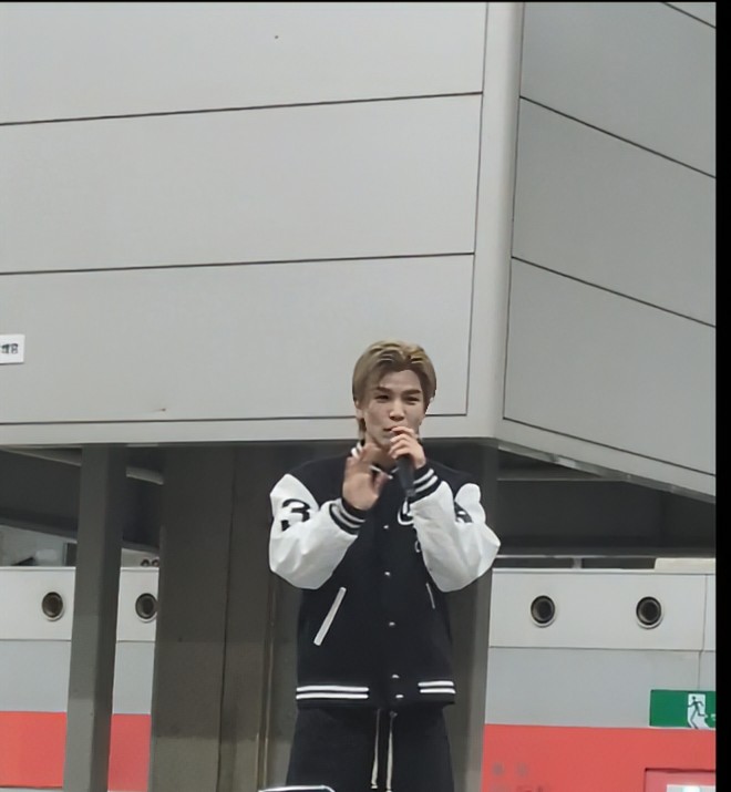 岩ちゃん🩷大阪ハイタッチ会🖐️2部、3部も良かったら🤭 #岩田剛典