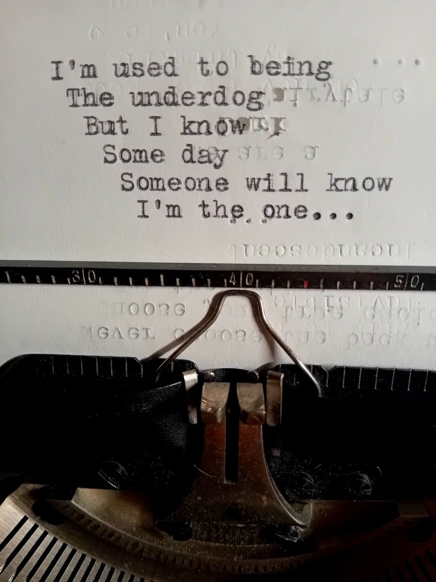 EmmaRugg's tweet image. I'm used... #typewriter #typewritten