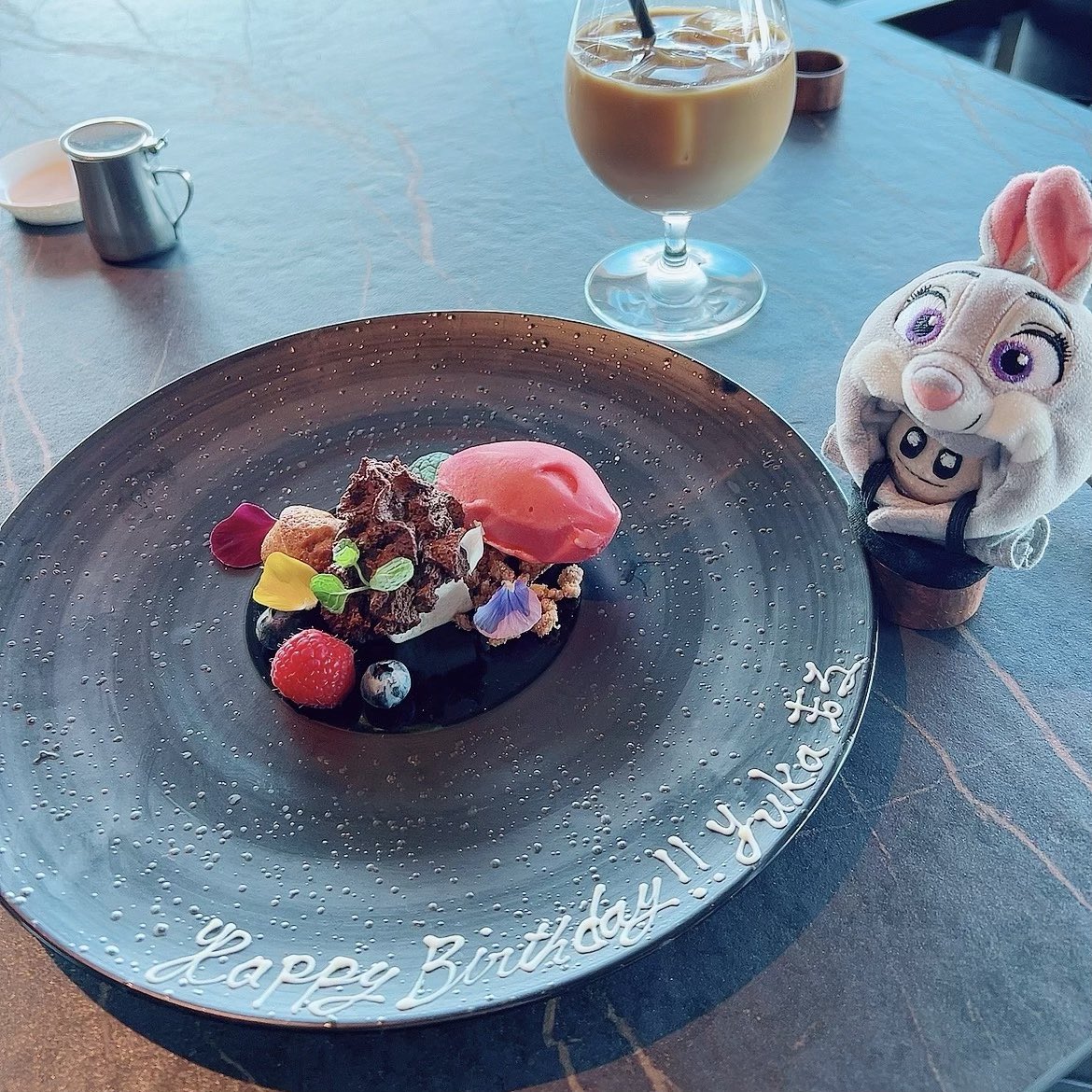 kapi_marukun's tweet photo. 今日お誕生日のぼーく🎂7歳と5日✨
１年に1日しか歳とらないぼーく
永遠の7歳〜ε( ε ˙³˙)з https://t.co/Kv6g5bZhsO