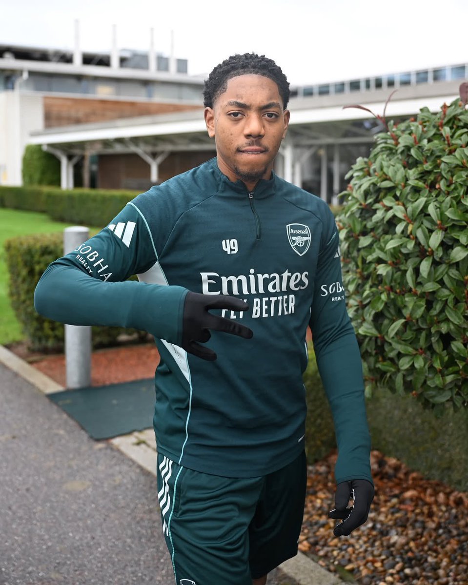 Arsenal (France) 🇨🇵 tweet media